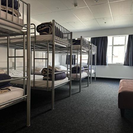 Hotel Waterloo & Backpackers Wellington Esterno foto