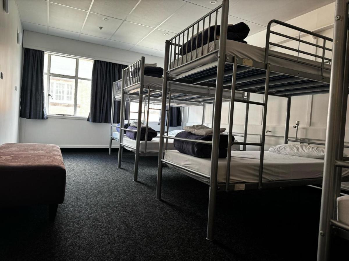 Hotel Waterloo & Backpackers Wellington Esterno foto