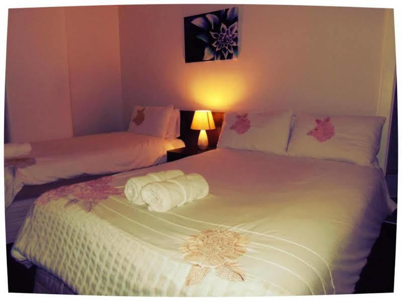 Hotel Waterloo & Backpackers Wellington Esterno foto