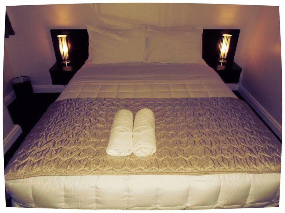 Hotel Waterloo & Backpackers Wellington Esterno foto