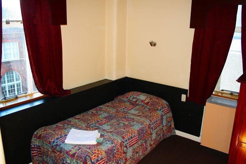 Hotel Waterloo & Backpackers Wellington Esterno foto
