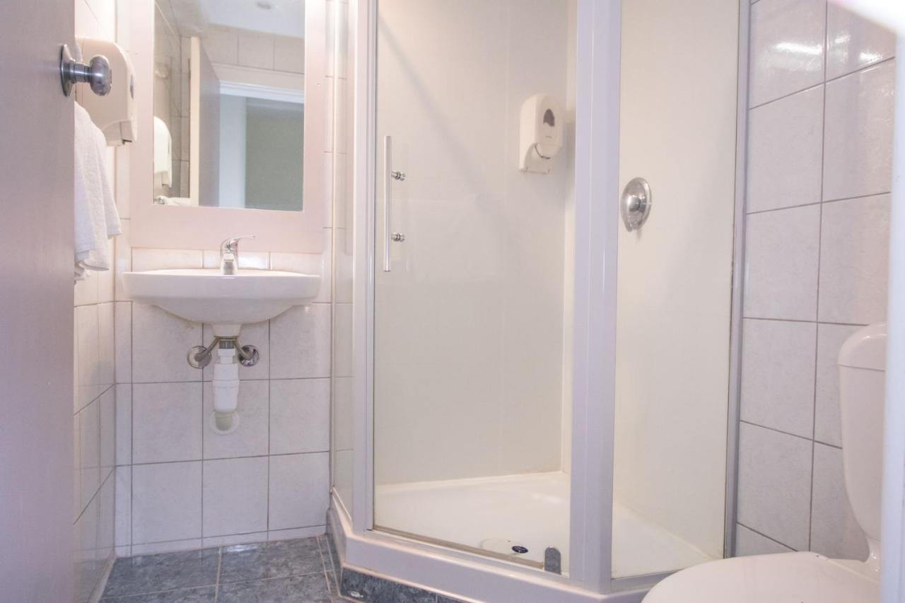 Hotel Waterloo & Backpackers Wellington Esterno foto